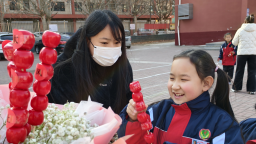 河北东光：“智马闯福关”游园会启幕 趣味闯关乐成长