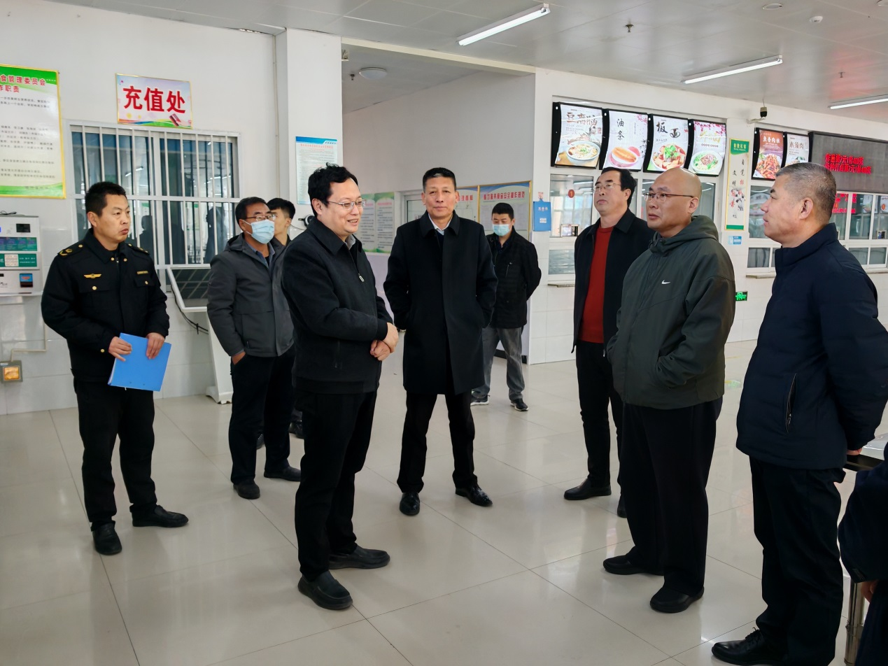 河北海兴：多举措守护春季校园餐 为学生家长吃上“定心丸”_fororder_图片2