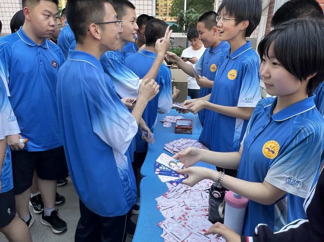 快乐游园 拥抱心灵暖阳 石家庄市第二十三中学成功举办2025心理游园会活动_fororder_心理游园会活动3