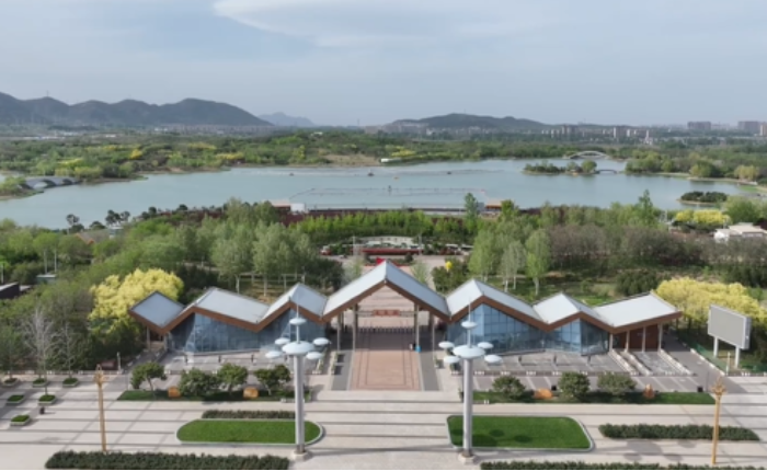 石家庄市鹿泉区：强化植物管护 全力迎接“五一”假期