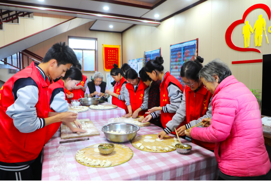 河北涞水：志愿服务传爱心 敬老爱老过“重阳”_fororder_河北涞水：志愿服务传爱心 敬老爱老过“重阳”668