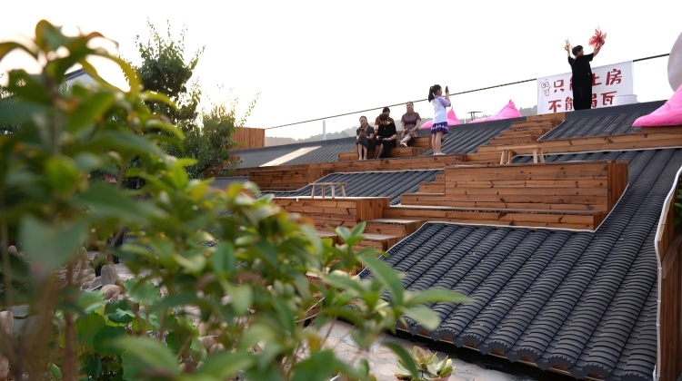 遵化沙石峪：红色旅游升级 助力乡村振兴_fororder_图为泽玉农家院一角  遵化市融媒体中心供图
