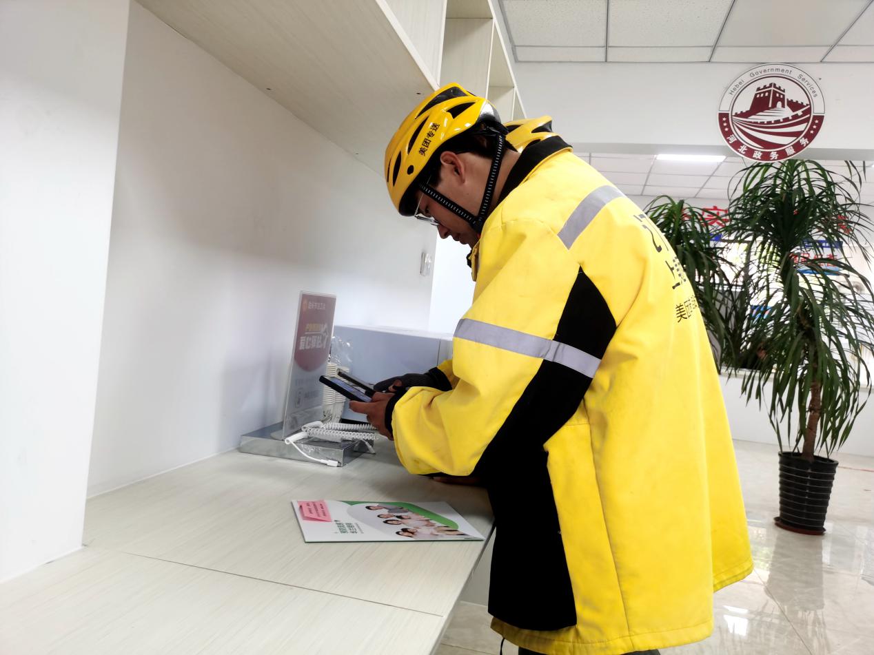 河北泊头：驿站筑暖巢情系户外人 服务零距离情暖新业态_fororder_image001