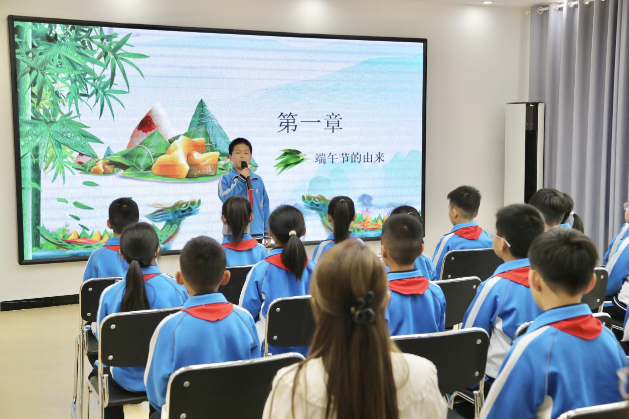 河北东光：粽香飘童趣 巧手传非遗_fororder_图片 1