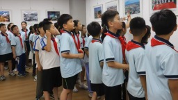 高碑店市举办摄影展 铭记抗战历史 展现时代新貌