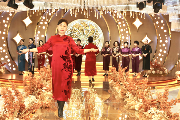 河北东光：华服雅韵展风采 巾帼传承焕新光