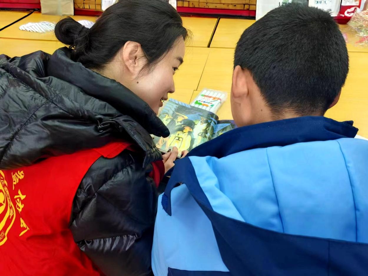 河北泊头：“小橘灯”助残接力计划照亮颗颗童心