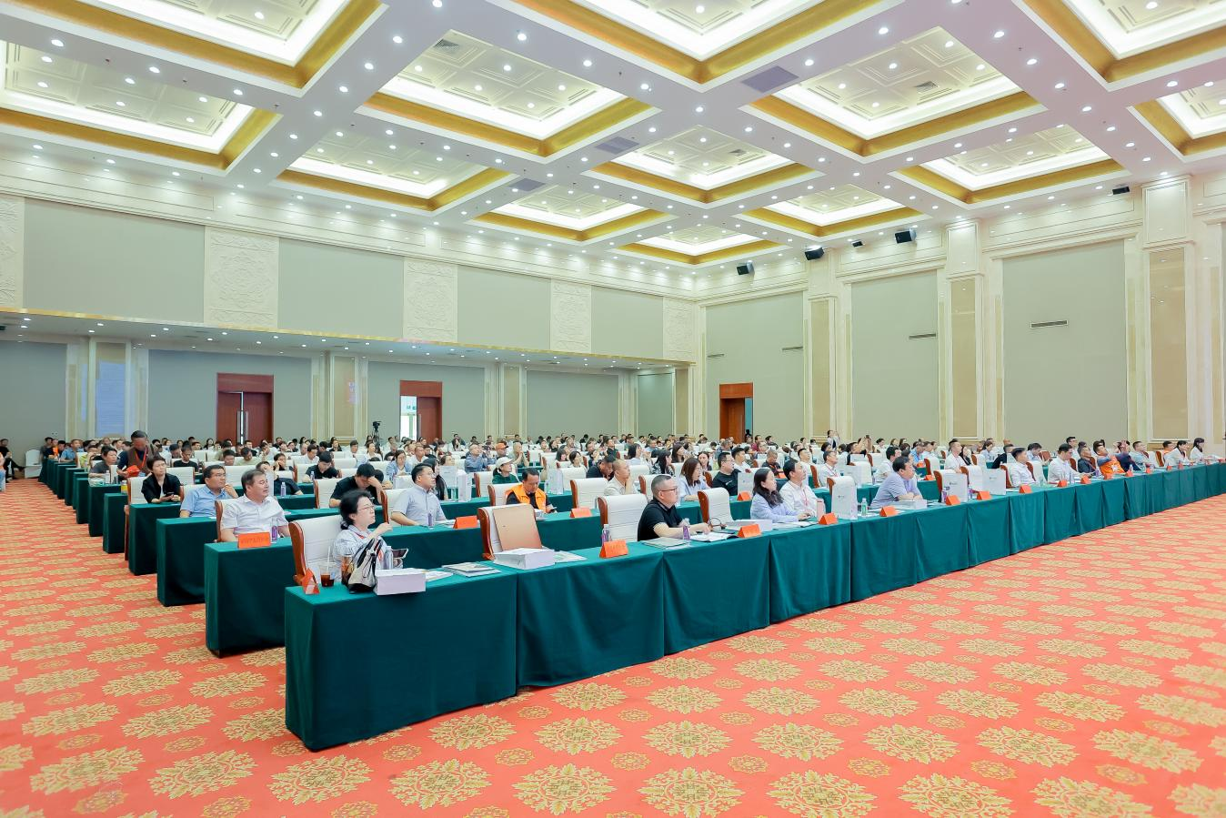 河北安国举办2025年中医药传承创新发展主题活动_fororder_河北安国举办2025年中医药传承创新发展主题活动2