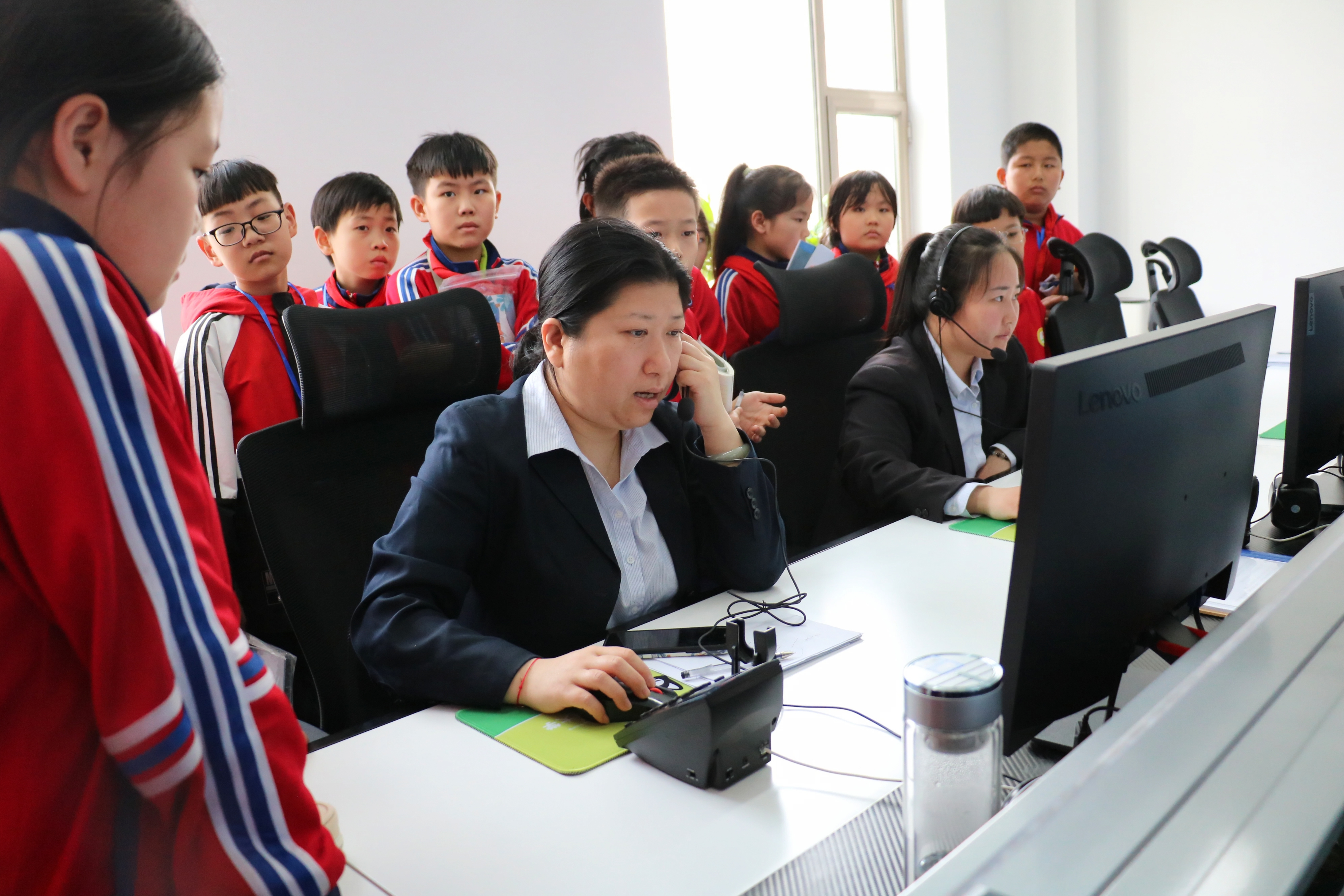 沧州运河区：聆听劳模故事 传承榜样力量_fororder_图片4