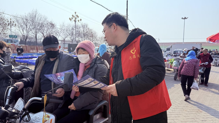 南大港司法局、融媒体中心联合二分区开展“弘扬雷锋精神，传递法治力量”主题宣传活动_fororder_图片 4