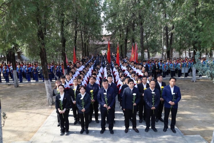 河北阜平：缅怀革命先烈，赓续红色血脉_fororder_图片 1