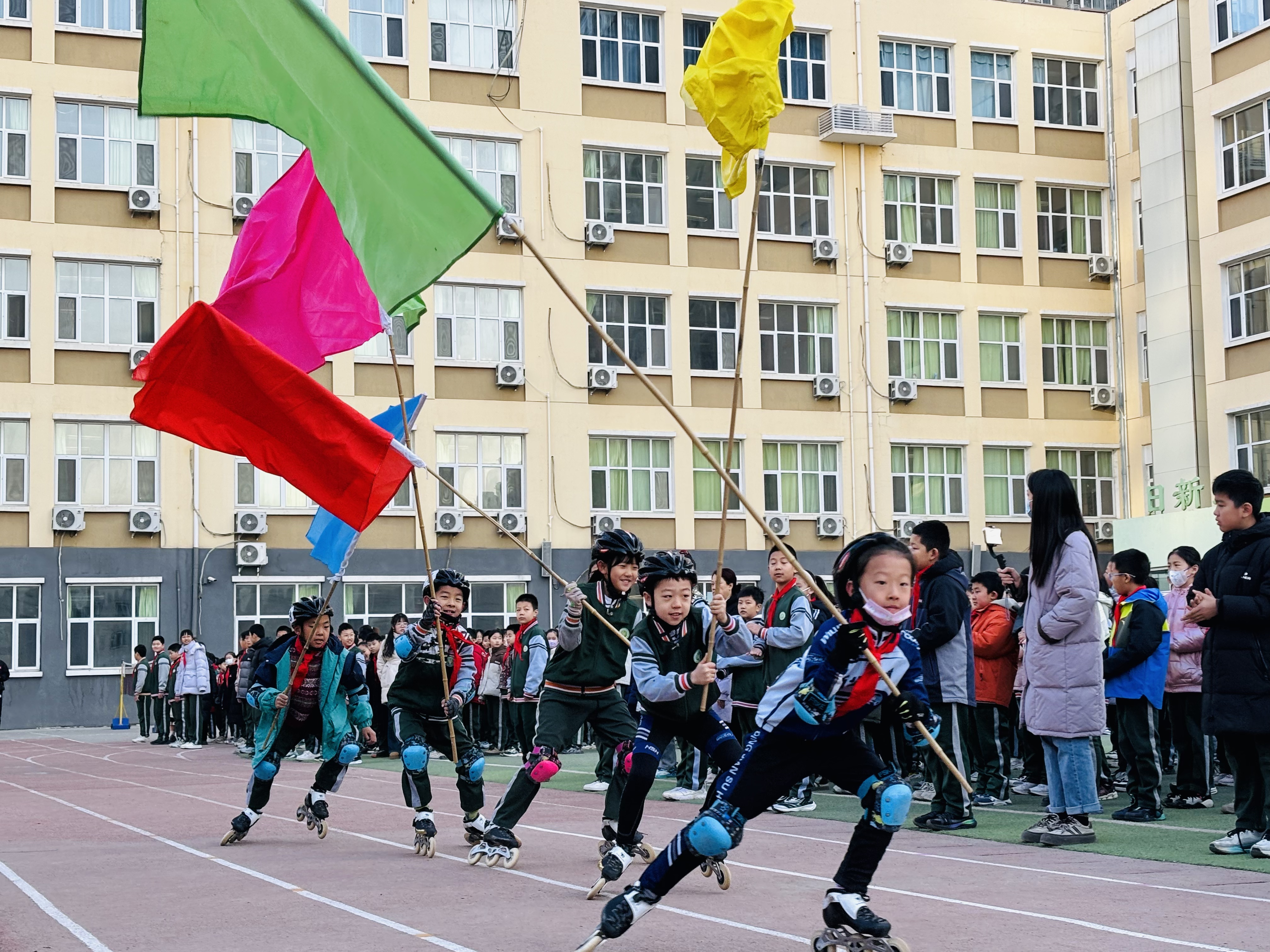 石家庄市育新实验小学举行2025年春季开学典礼