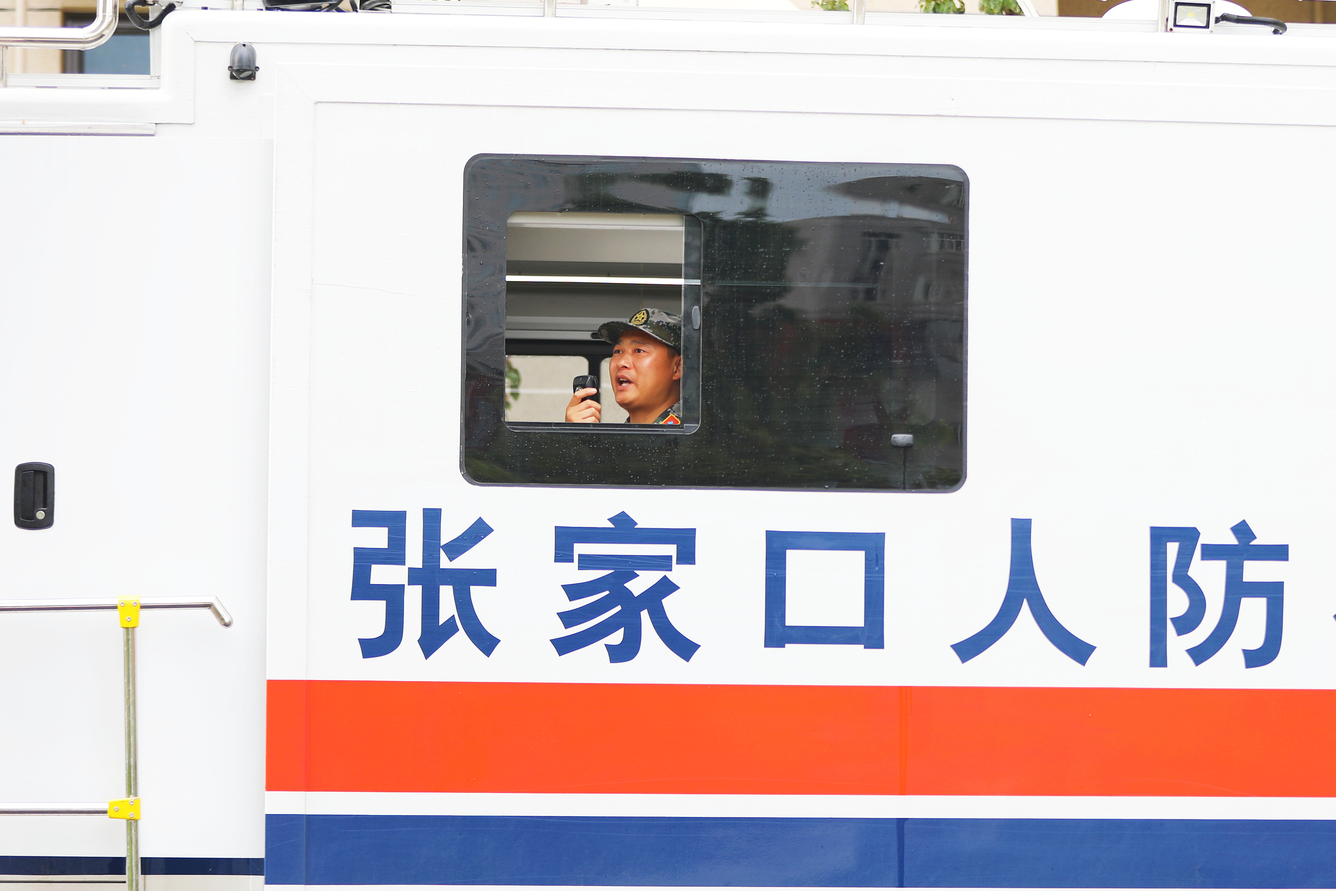 张家口市开展防空应急演练_fororder_微信图片_20250707133134