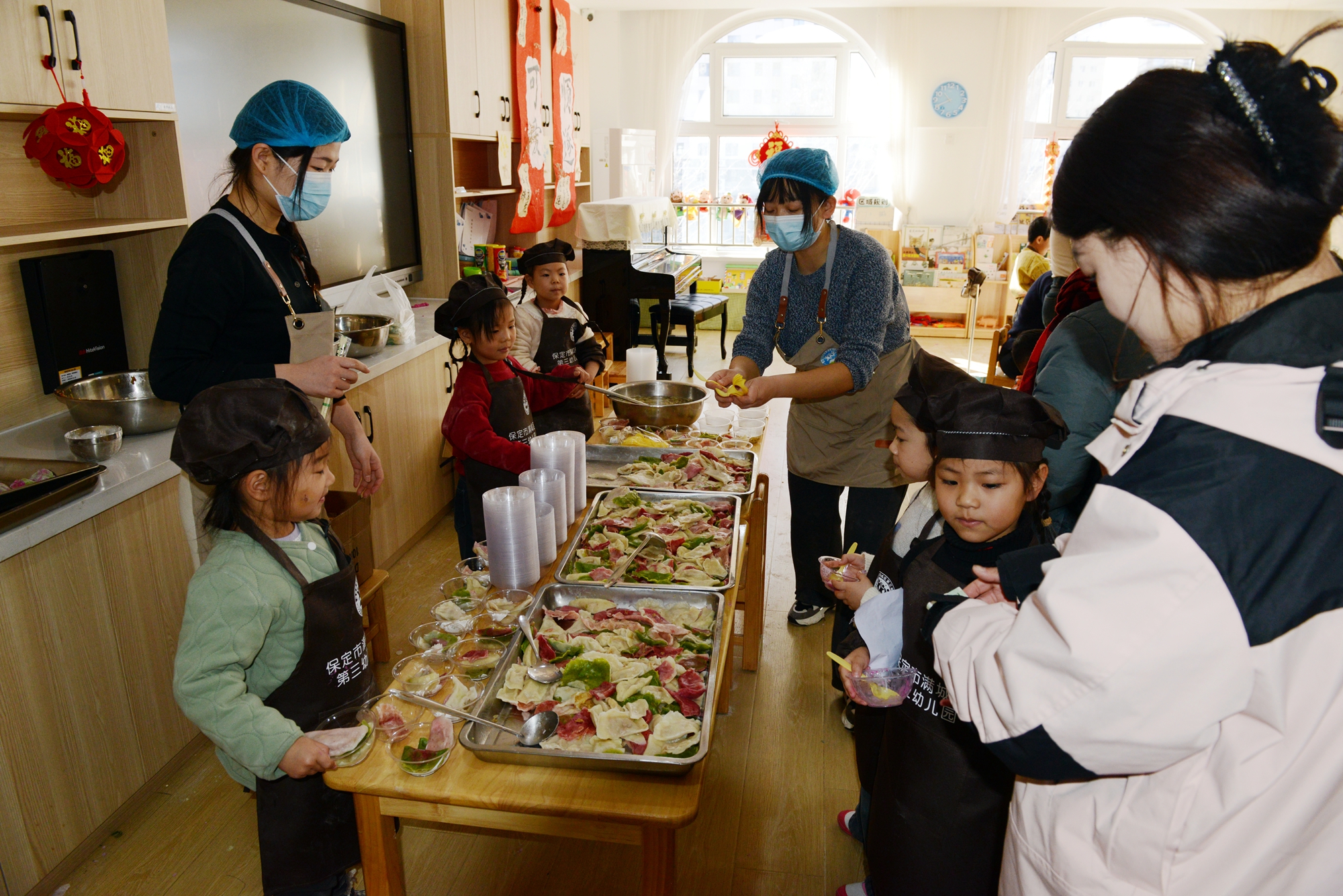 保定市满城区：美食嘉年华 趣享中国味