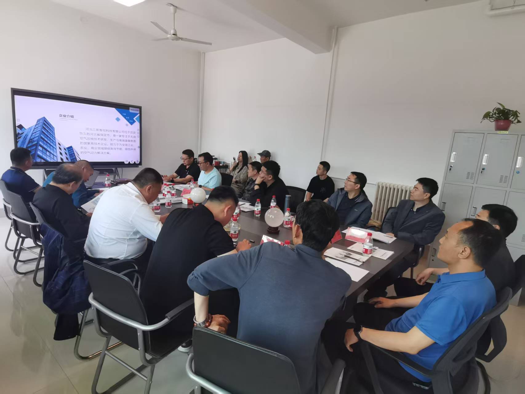 保定市满城区：统战力量 助推民营经济高质量发展_fororder_联谊交流活动现场 摄影 李昧乐