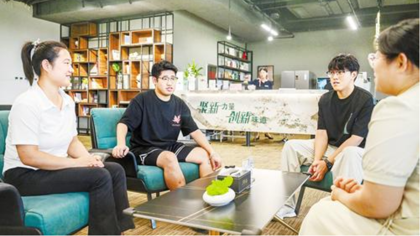 一大批创业者、奋斗者来到河北，扎根河北