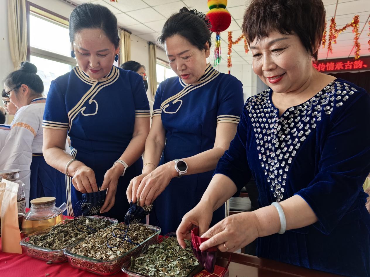 河北平泉开展端午文化与健康主题活动_fororder_image003