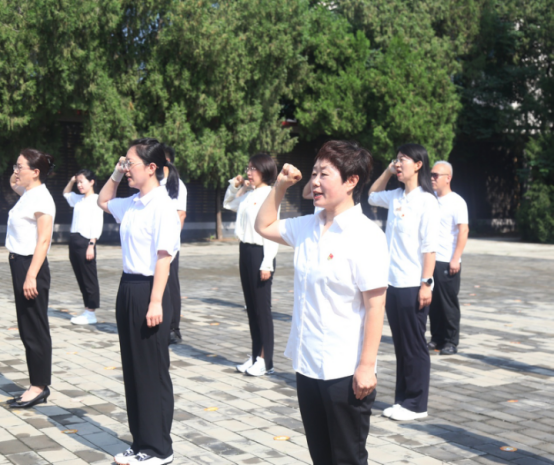 河北河间：缅怀先烈 铭记历史_fororder_河北河间：缅怀先烈 铭记历史245