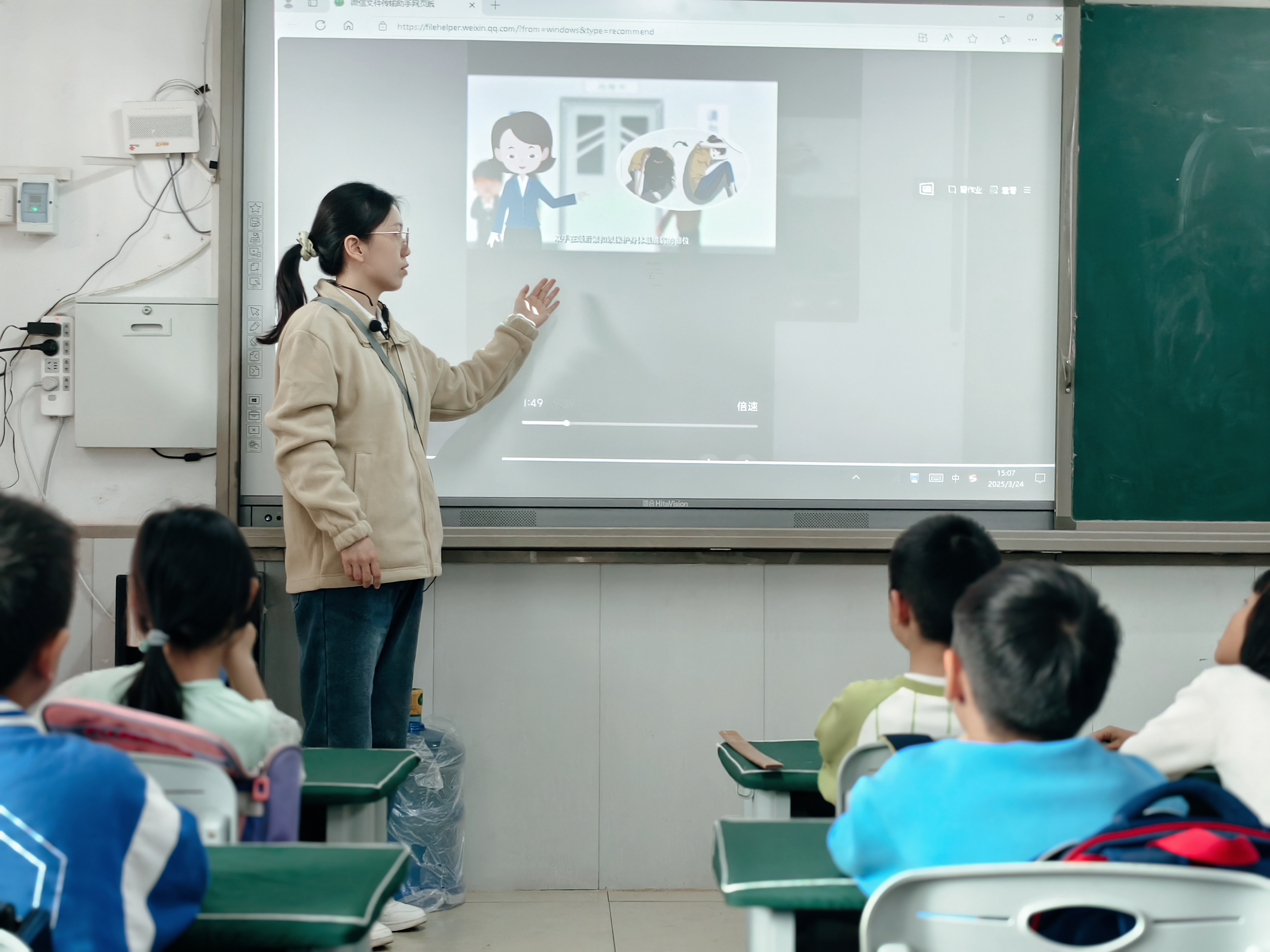 石家庄市西里小学：安全童谣伴成长 守护童心向朝阳_fororder_a8570f136598ca015a0f993bfecdc14