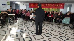 保定博野开展“网络文明进老年公寓”宣传活动