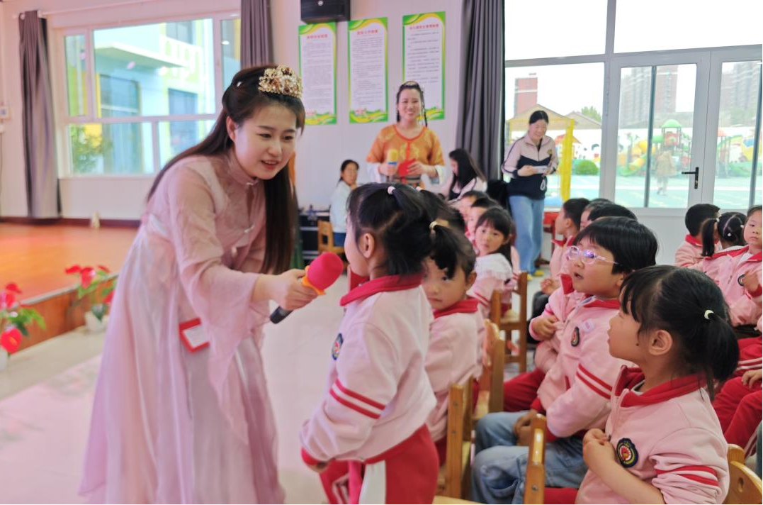 河北东光：承中华之韵 诵经典诗词_fororder_河北东光：承中华之韵 诵经典诗词3