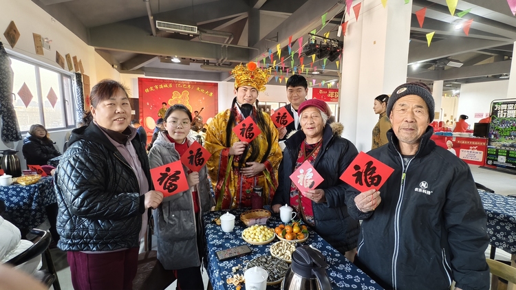 保定市满城区举行“‘福’韵满城 喜迎新春”“福”文化大集