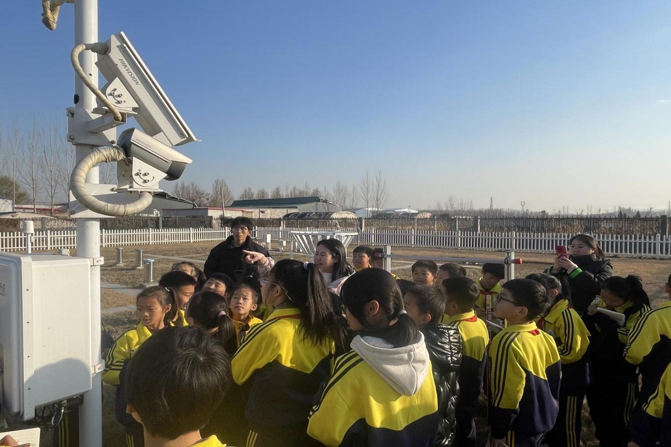 河北肃宁：气象科普进校园 体验气象零距离