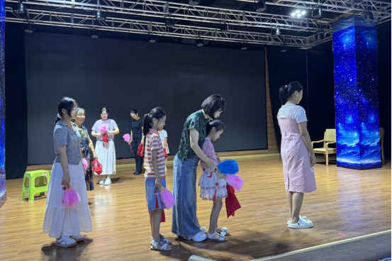 河北青县：暑期公益培训热 文化惠民活力足_fororder_河北青县：暑期公益培训热 文化惠民活力足519
