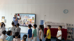 开学啦！渤海新区黄骅公安准时开启“护学模式”