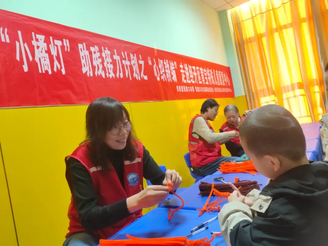 自强模范 助残先进|盏盏“小橘灯”，照亮残障儿童_fororder_4