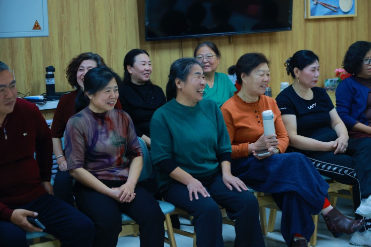 沧州运河区：趣味运动会 共聚邻里情_fororder_image007