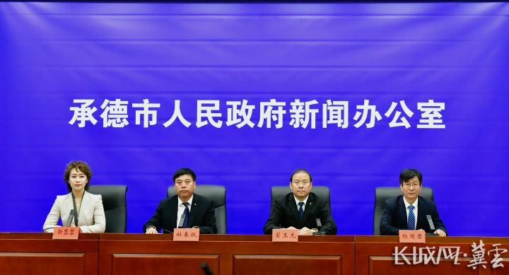 投入7.3亿破解“小散弱”办学难题——围场“十四五”教体投入见实效惠民生