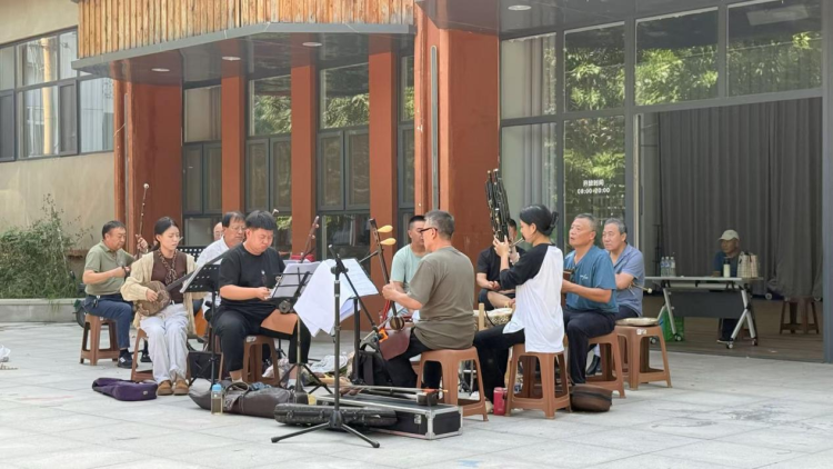 石家庄市裕华区八五零社区：传承国粹经典 唱响百姓舞台_fororder_图片6