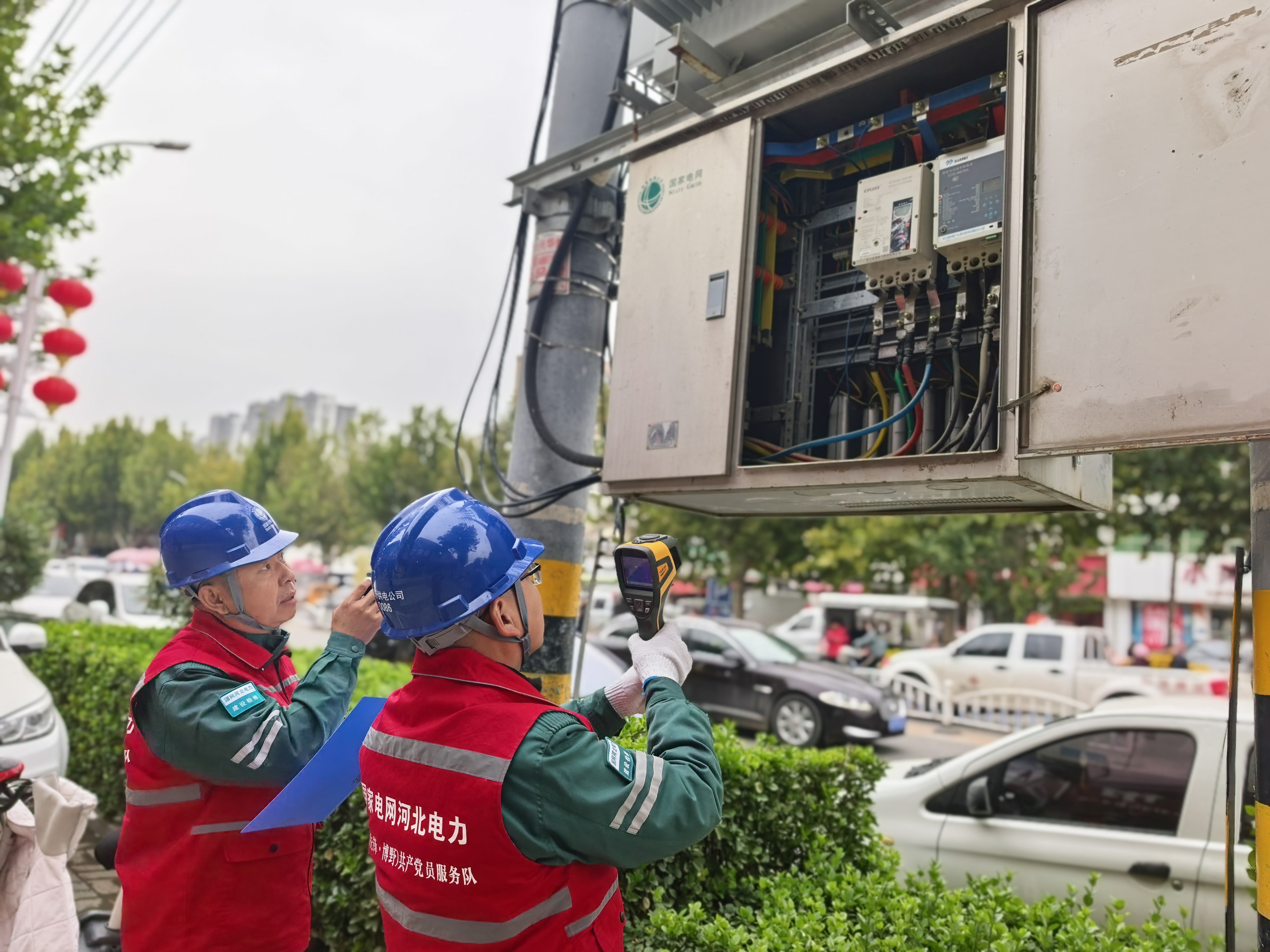 保定博野：启动冬日暖心行动 守护群众用电安全_fororder_1