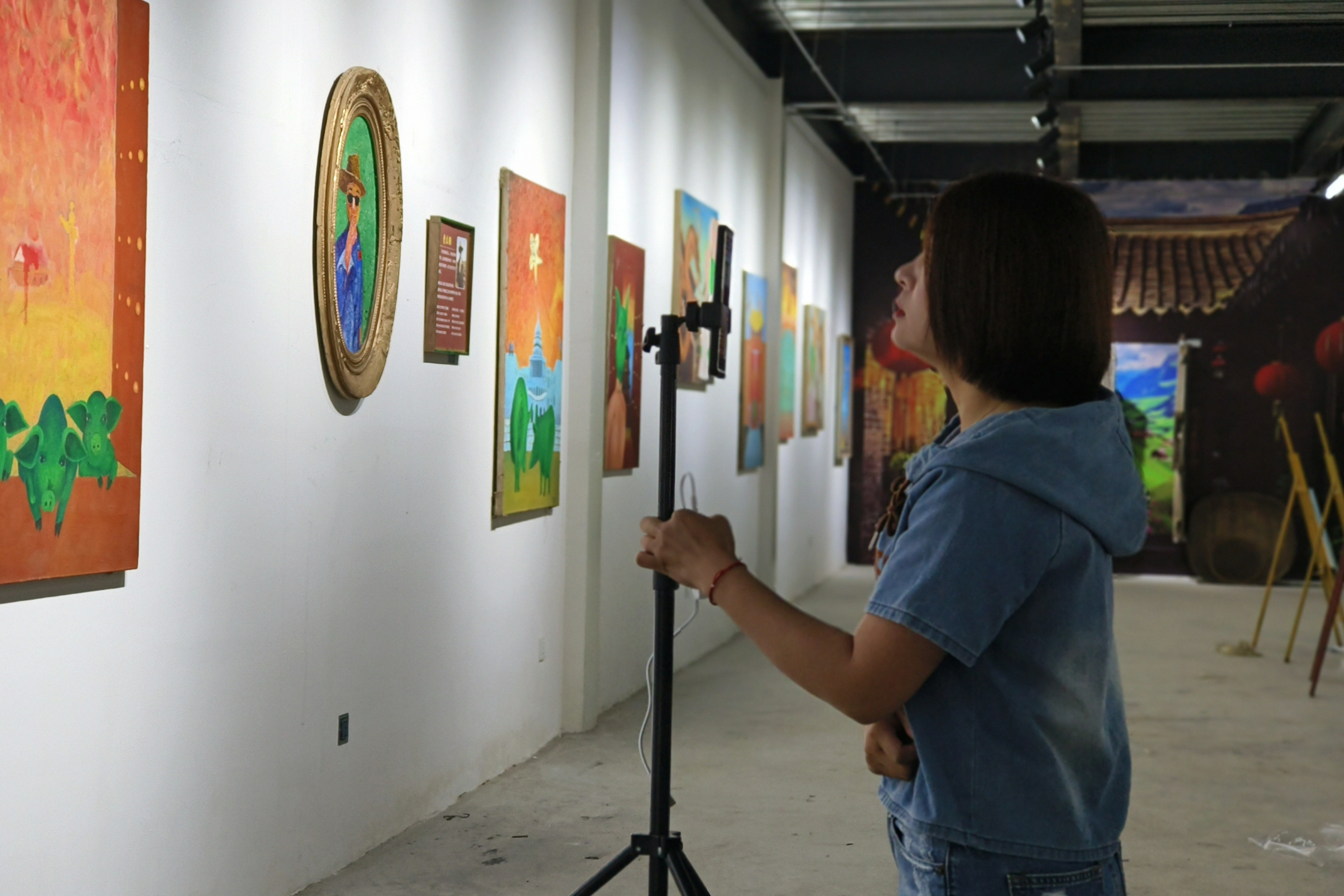 保定徐水：文化赋能“油画小镇” 铺展“幸福”画卷_fororder_保定徐水：文化赋能 “油画小镇”铺展“幸福”画卷4