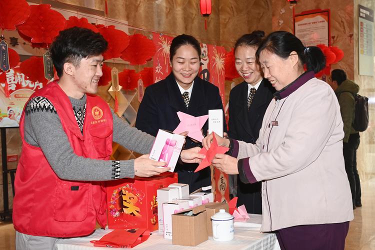 石家庄市裕华区举办“欢欢喜喜闹元宵”活动