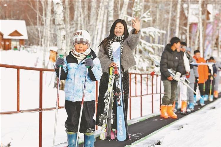 中国最北滑雪场开滑