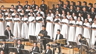 文明对话国际日：哈尔滨成功首演交响曲《文明颂》