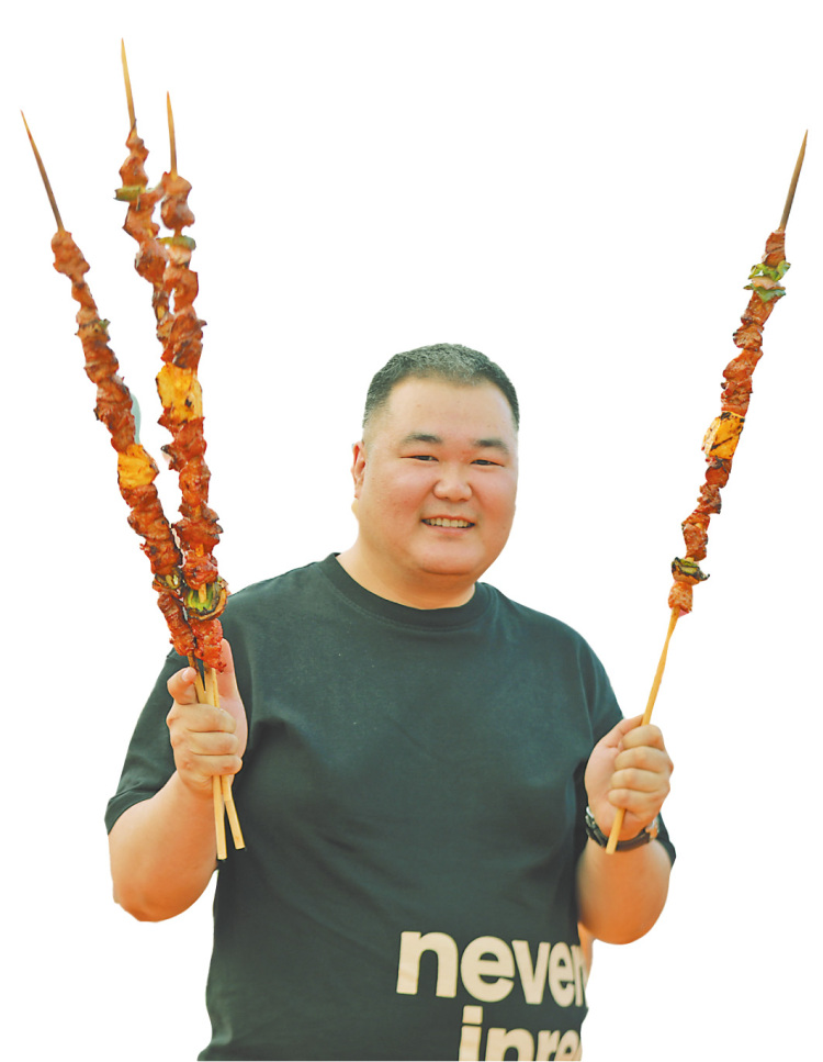 齐齐哈尔烤肉美食节启幕