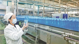 北大荒五大连池矿泉水 节后加速赶订单