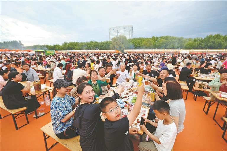 齐齐哈尔：创新消费场景 激发市场活力
