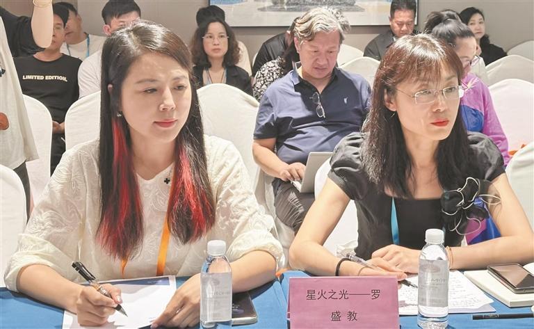 龙江皮影戏 光影相传:心灵与艺术的回响