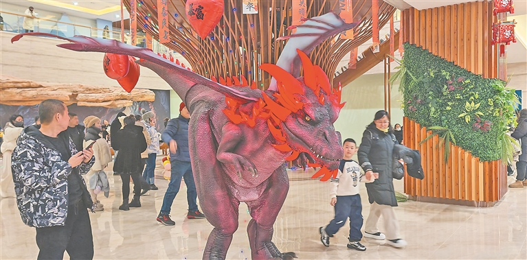 伊春“北部一条线”点燃冬日热情