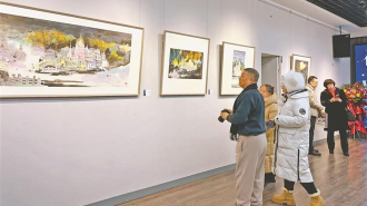 吴喜全“色彩冰雪”画展启幕