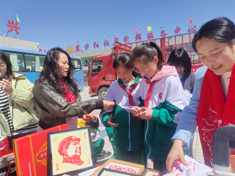 陕西靖边：“非遗”下乡添活力 文化惠民暖人心_fororder_图片3