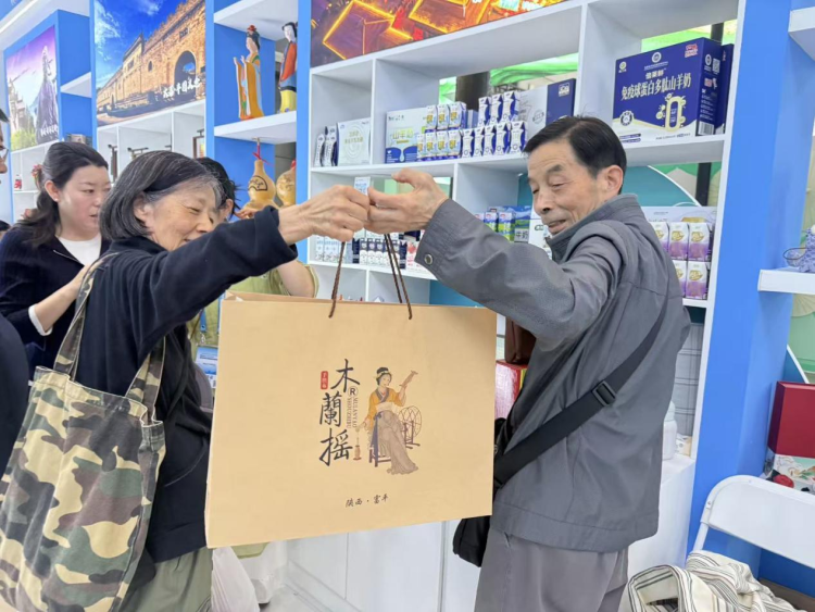 文旅盛宴结硕果 渭南出彩丝路旅博会_fororder_图片2