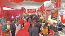 年货市场年味浓