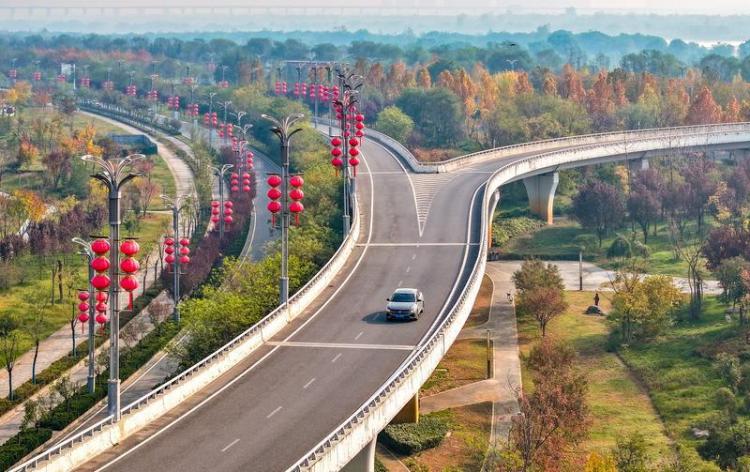 秦汉新城渭河北岸冬日盛景