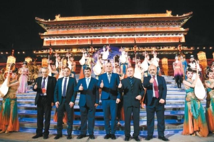 《梦长安—大唐迎宾盛礼》精彩上演  送给多国嘉宾最温暖的“欢迎礼”_fororder_微信图片_20260429090942_1799_356