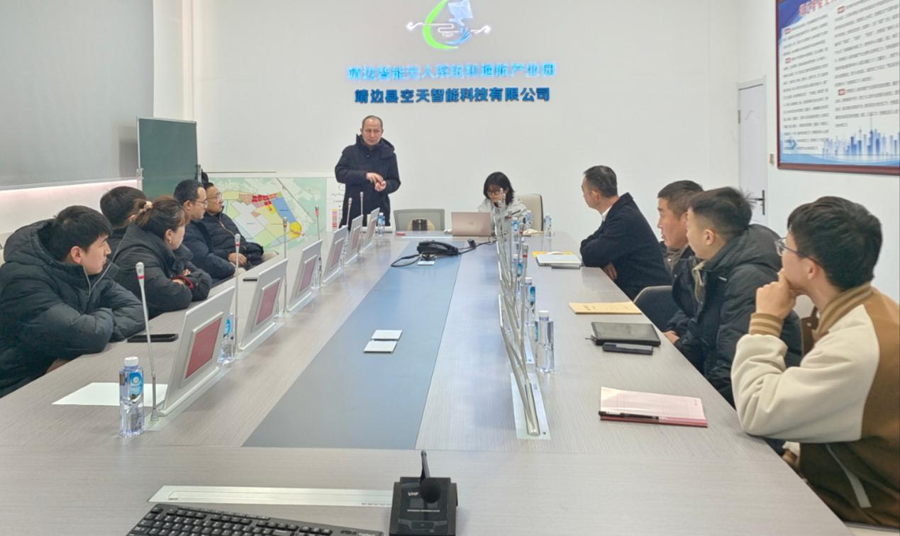 榆林靖边举办首期无人机操作员培训班_fororder_图片5